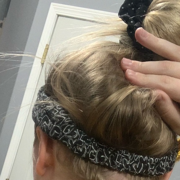 Dog Bandana and Matching Headband - Picture 4 of 4